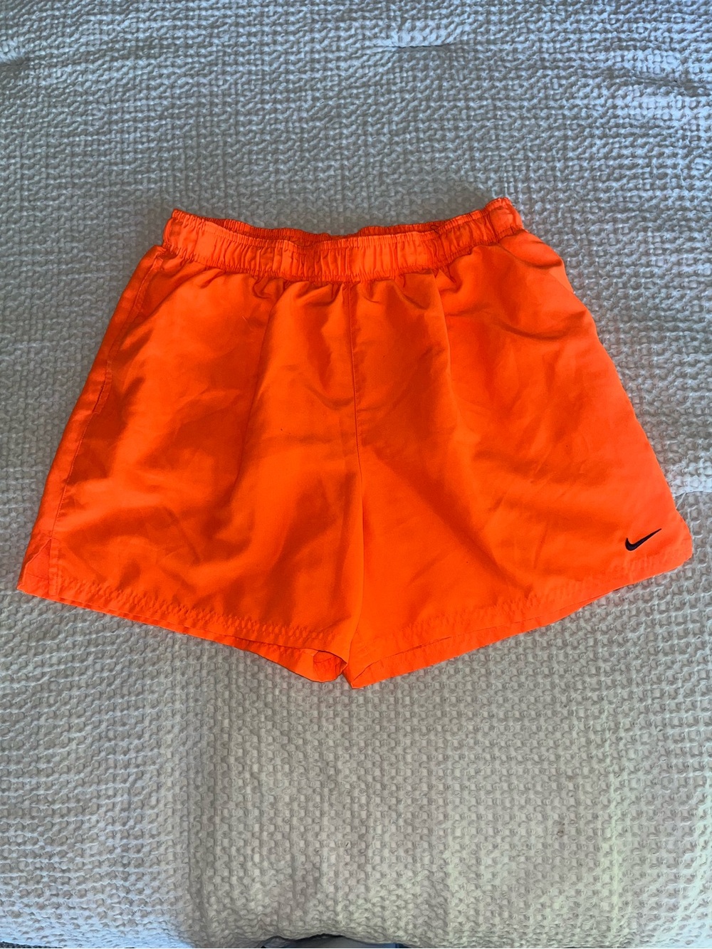 Nike Women’s Neon Orange Shorts Elastic High Waist Size Large Pockets